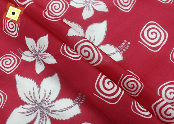 फ्लैट डिजिटल प्रिंटिंग गद्दे Quilting कपड़ा 230cm प्रतिरोधी सिकोड़ें