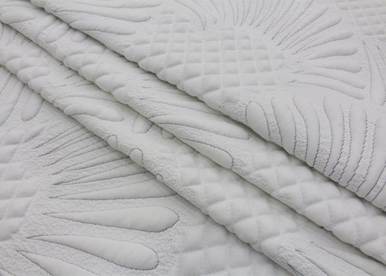 स्वनिर्धारित तकिया सीमन्स गद्दे Quilting कपड़ा बुना हुआ Jacquard यार्न रंगे लेटेक्स