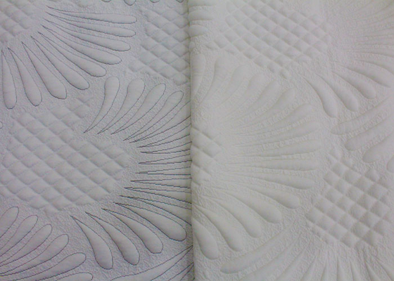 स्वनिर्धारित तकिया सीमन्स गद्दे Quilting कपड़ा बुना हुआ Jacquard यार्न रंगे लेटेक्स